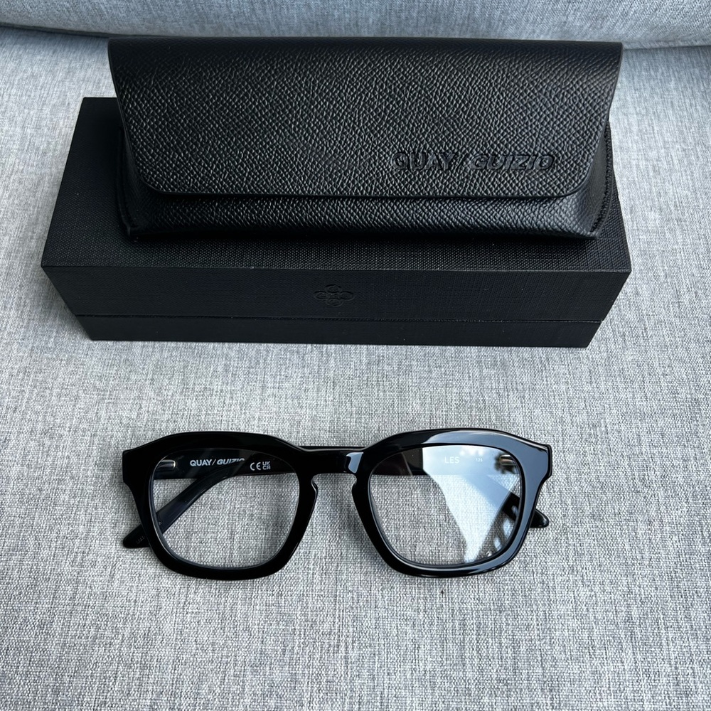 Quay x Guizio LES Glasses